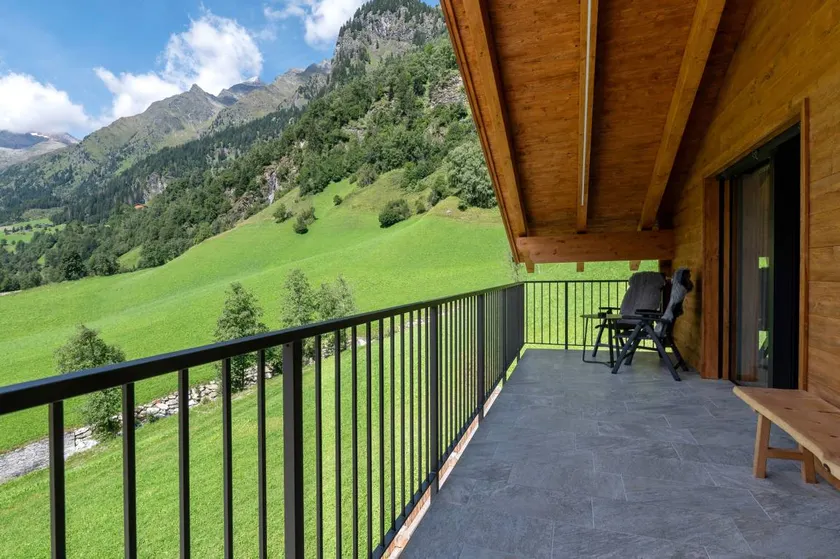 Ferienwohnung 'Lodge 3' mit Bergblick, Gemeinschaftsterrasse und Wi-Fi - Image 1