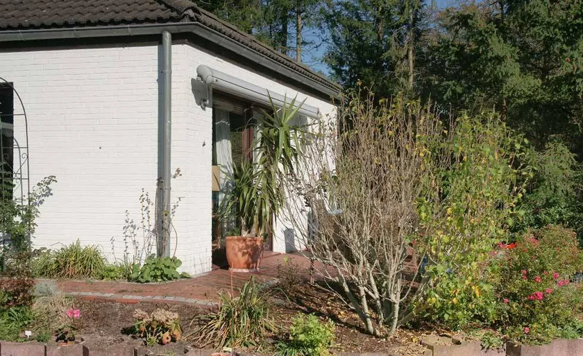 Apartamento con barbacoa, jardín y terraza - Image 1
