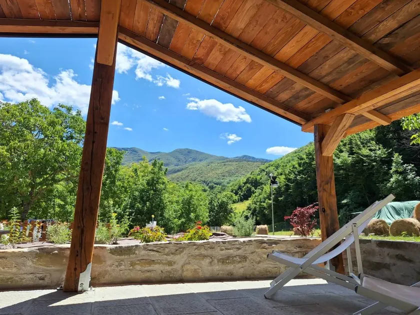 AGRITURISMO LA CASTELLINA - IL FIENILE - SAN GODENZO - ALTO MUGELLO - ANFITEATRO NATURALE A POCHI PASSI DAL PARCO NAZIONALE FORESTE CASENTINESI - Image 1