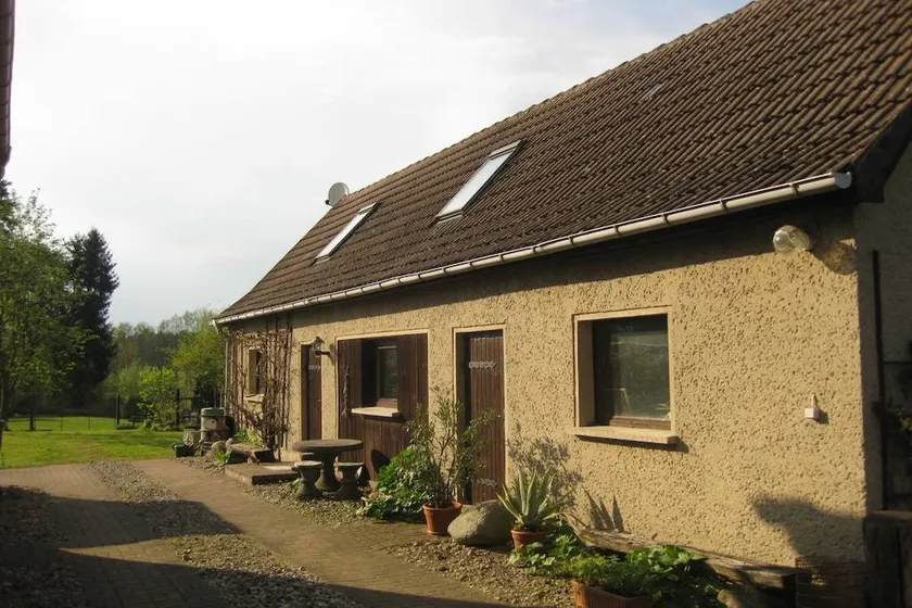 Holiday home with terrace - Image 1