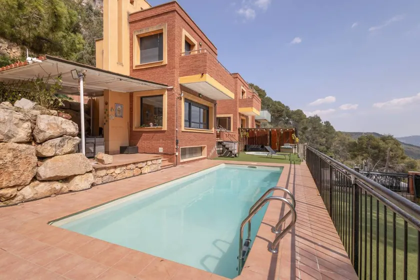 Villa mit Whirlpool, Pool und Garten | Meerblick - Image 1