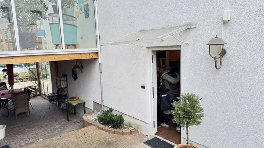 Ferienwohnung mit Pool, Grill und Garten - Image 1