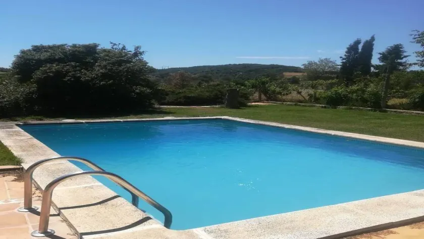 Apartment mit Grill, Garten und privatem Pool | Haustierfreundlich - Image 1