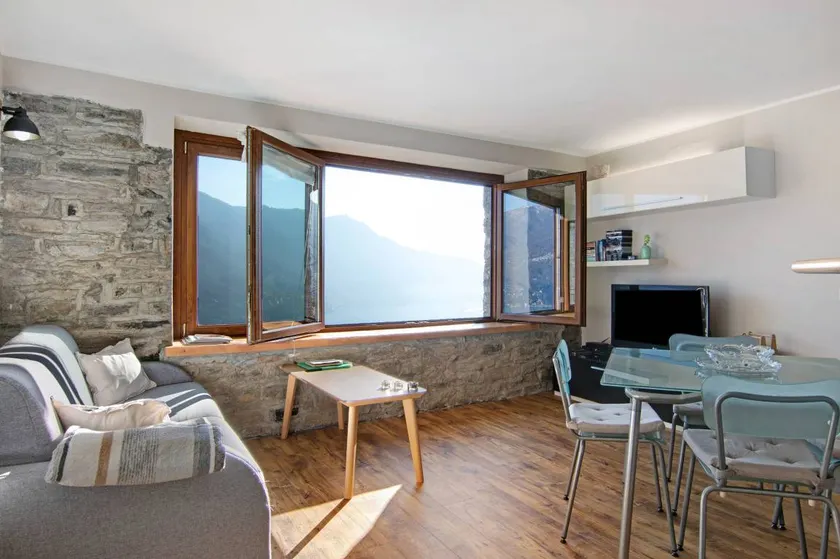 Apartment with terrace & barbecue | Mountain view - Image 1