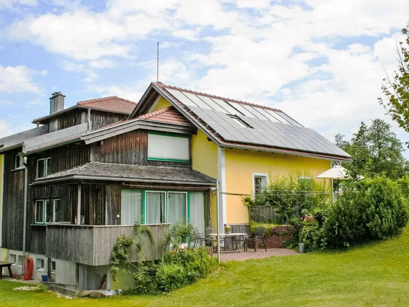 Children-friendly big holiday home with garden, terrace & BBQ | Nature view - Image 1