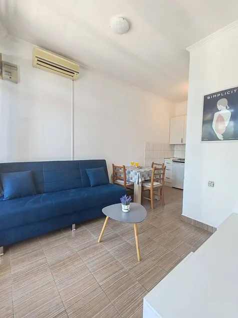 Apartment with 1 room for 4 persons - Image 1