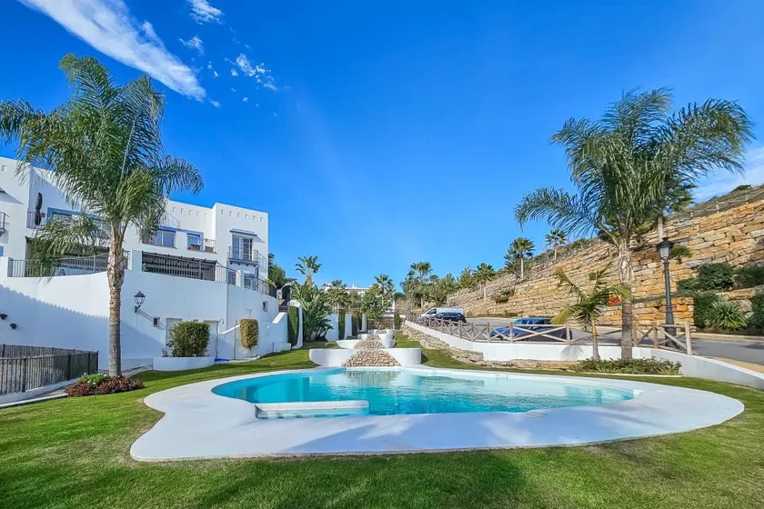 Apartment 'Paraiso Pueblo' with Sea View, Wi-Fi and Air Conditioning - Image 1
