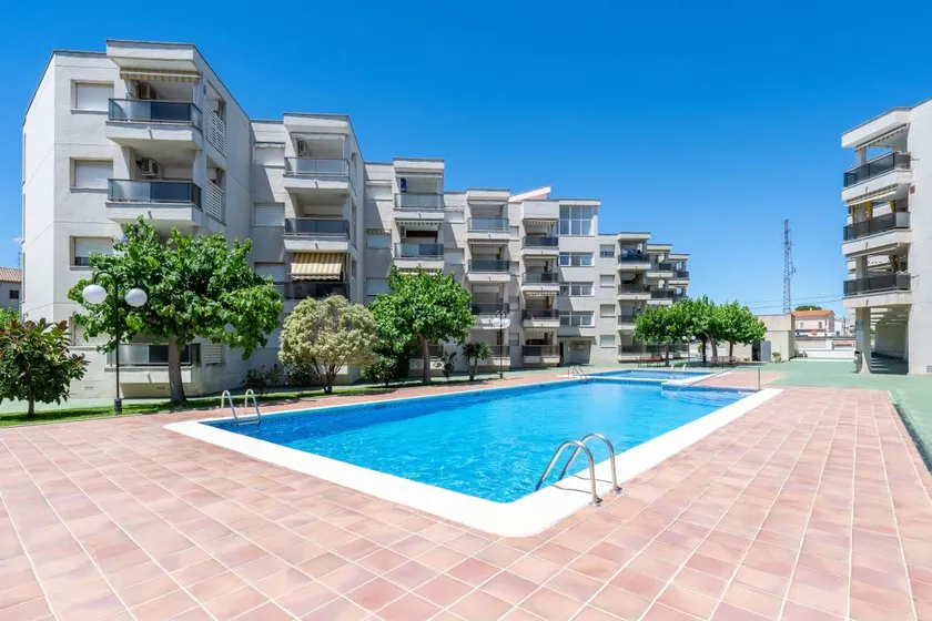 Fully equipped nice flat with pool, garden & barbeque | Garden view | Pet-friendly - Image 1