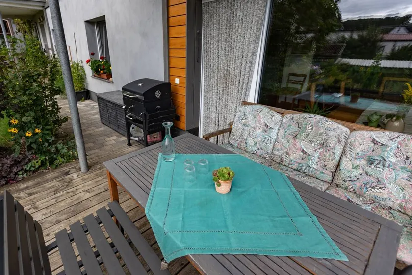 Family-friendly beautiful flat with terrace, BBQ & garden | Garden view | Pets allowed - Image 1