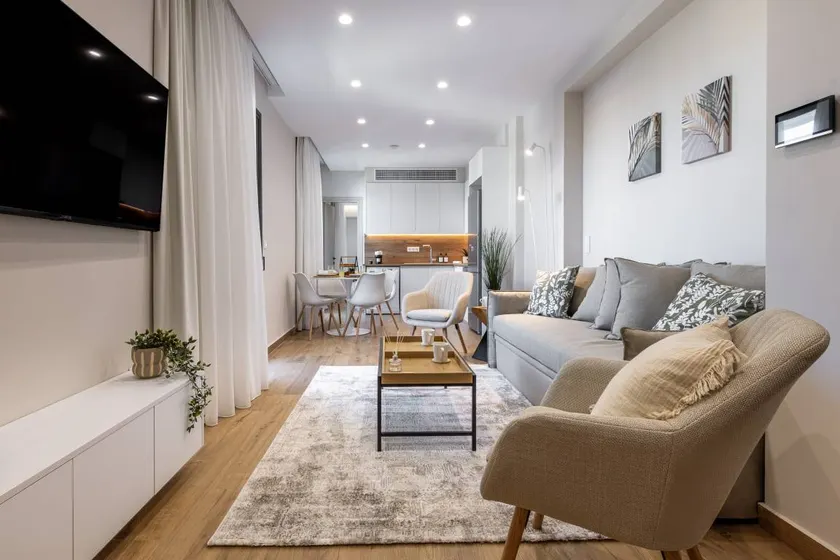 Family-friendly holiday apartment with terrace | Sea view | Close to the beach - Image 1