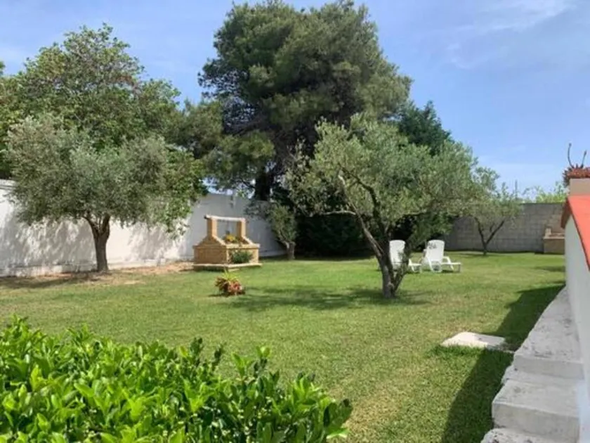 Villa with garden, terrace & barbeque | Garden view - Image 1