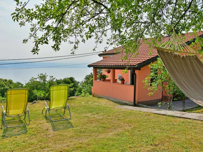 Maison avec jardin, barbecue et terrasse | Vue mer - Image 1