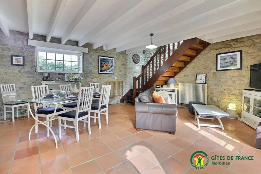 Gite with garden, terrace & barbecue - Image 1
