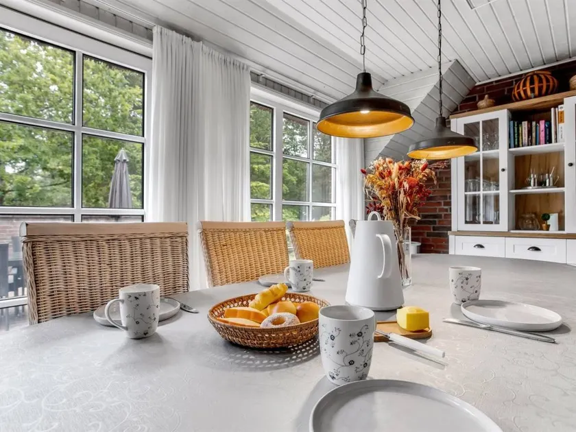 Children-friendly big house with garden, terrace & private pool | Next to the beach | Dogs allowed - Image 1