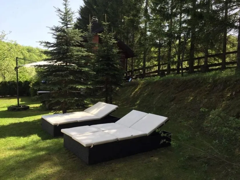 Voll ausgestattetes charmantes Ferienhaus mit Whirlpool, Grill und privatem Pool - Image 1