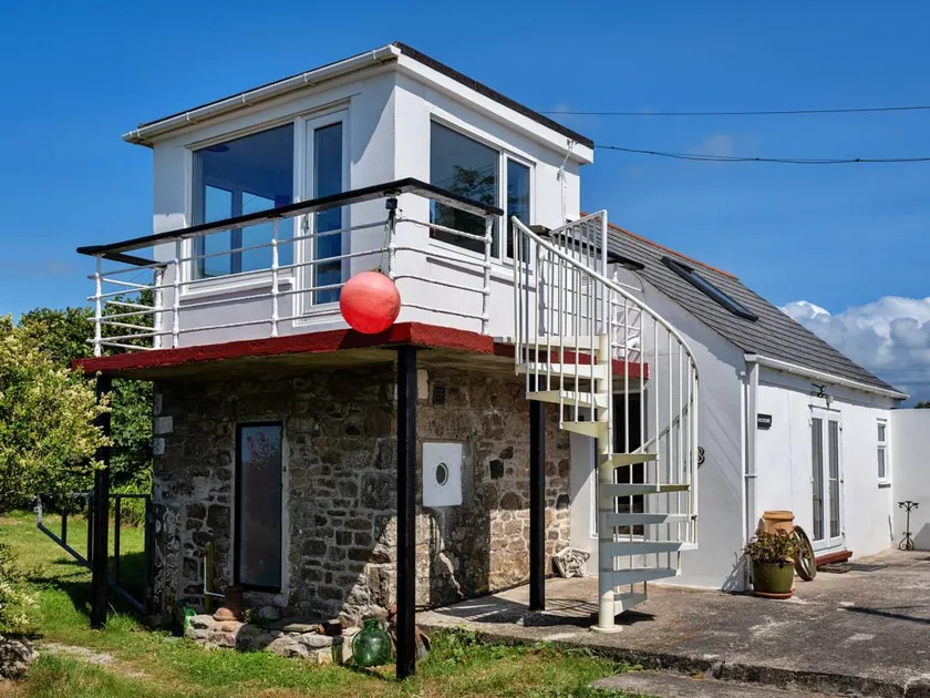 Holiday home with terrace | Pets allowed - Image 1