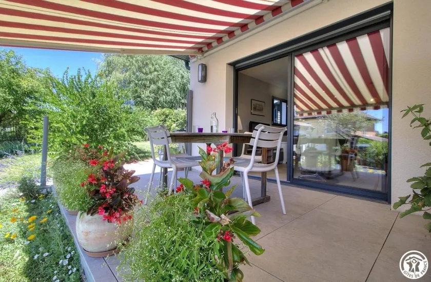 Children-friendly gite with barbeque, terrace & garden | Dogs allowed - Image 1