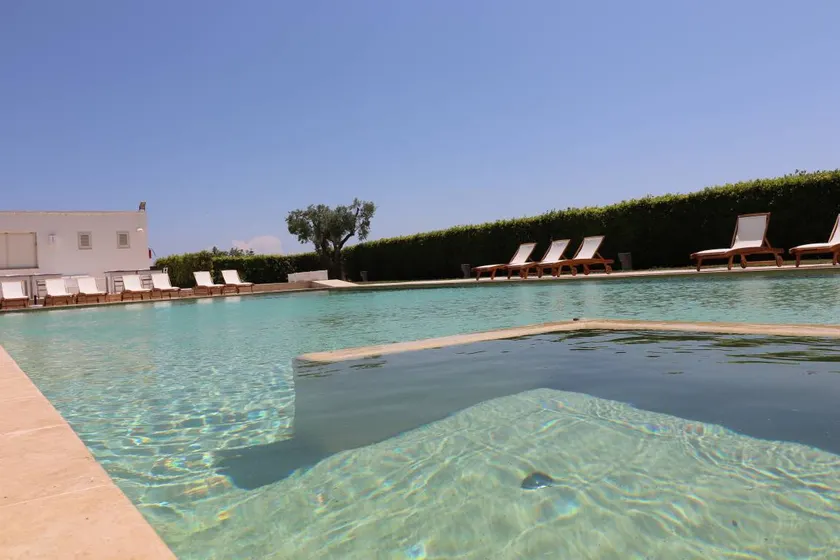 Appartamento con piscina e terrazza | Vista sulla natura - Image 1