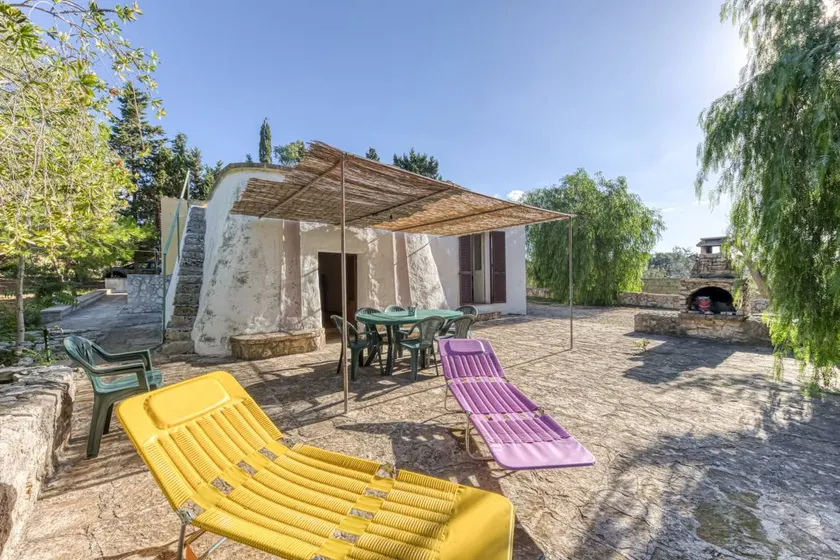Casa con griglia, giardino e terrazza | Vista sul giardino - Image 1