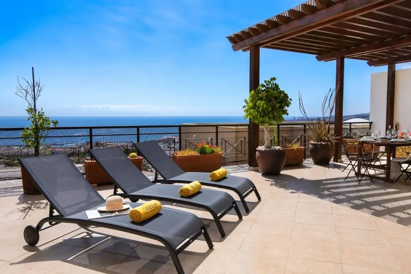 Holiday Apartment 'Obsidian Villa Bentayga' with Sea View and Wi-Fi - Image 1