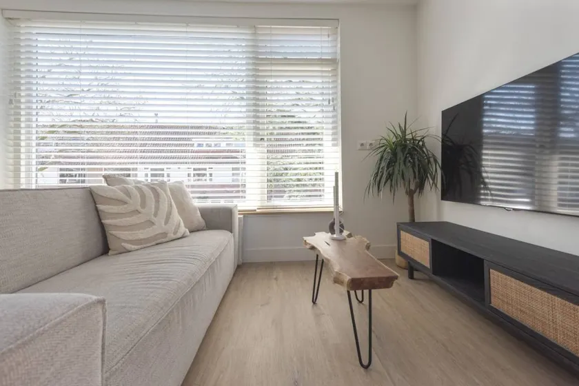 Nice flat with garden & terrace - Image 1