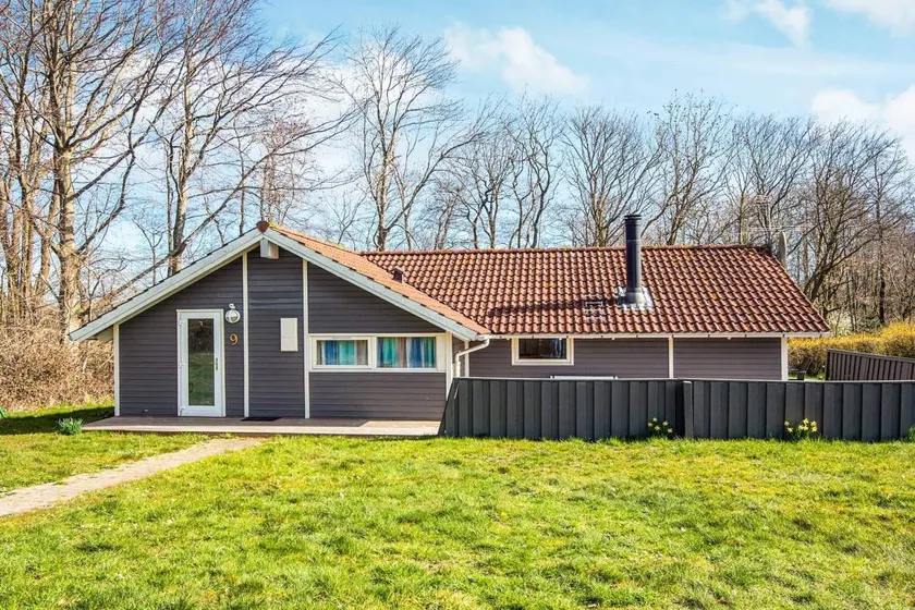 Casa totalmente equipada con jardín, sauna y barbacoa - Image 1