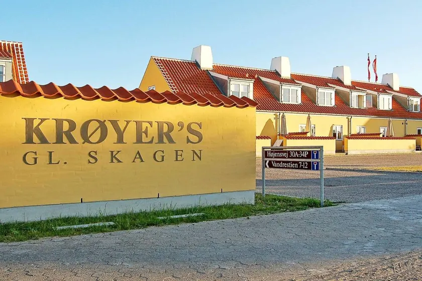 Fully equipped lovely apartment with terrace, pool & sauna | Beach nearby - Image 1
