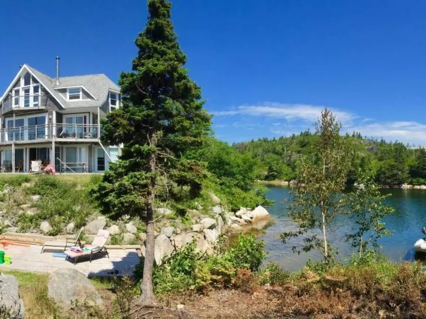 House with garden, BBQ & sauna | Nature view - Image 1