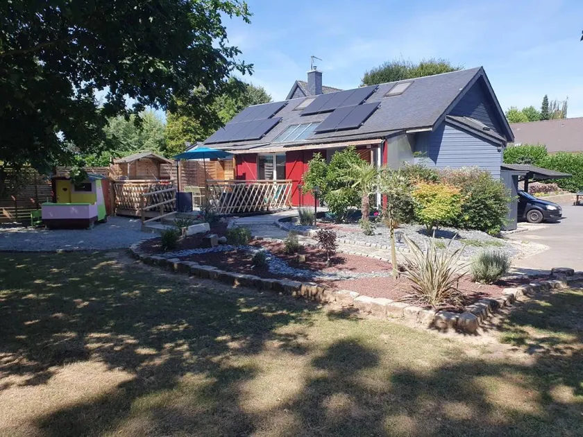 Gîte avec terrasse et jardin - Image 1