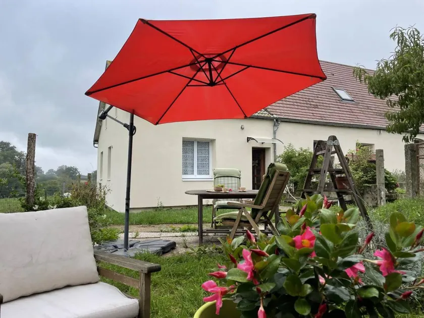 Gite with terrace, barbecue & garden - Image 1