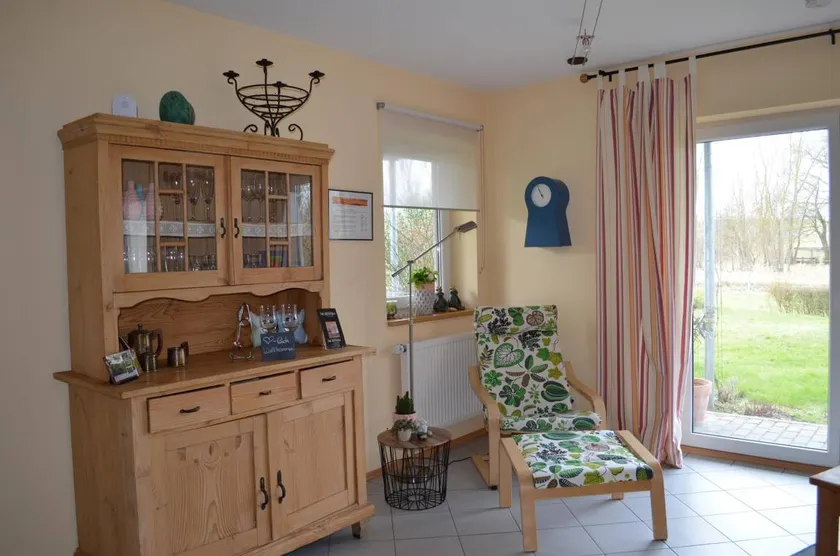Flat with barbeque, terrace & garden - Image 1