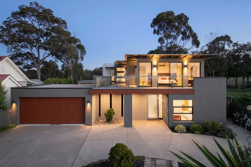 Villa Verde Luxury By The Golf Course - Image 1