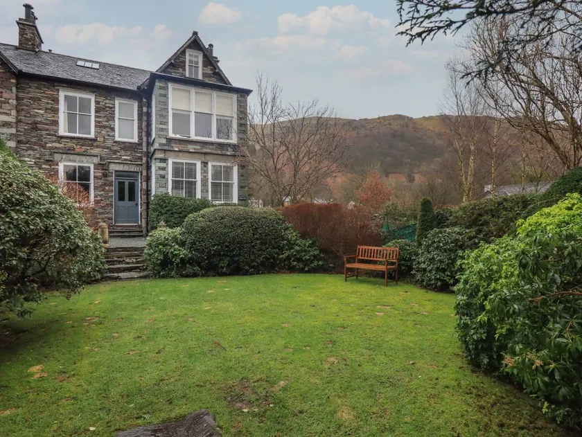 Child-friendly nice cottage with garden | Pet-friendly - Image 1