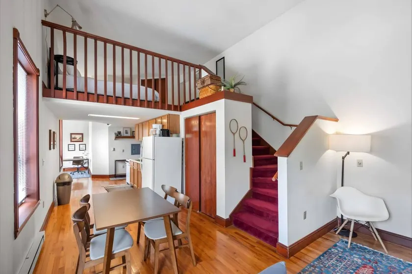 Family-friendly charming flat - Image 1
