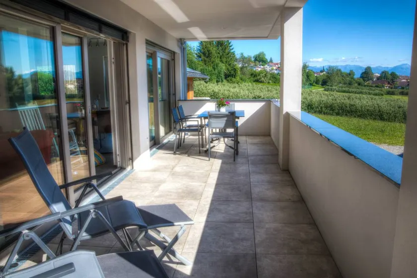 Apartment | Mountain view - Image 1