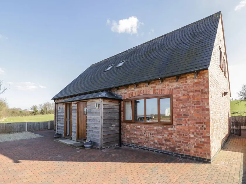 Children-friendly lovely cottage with garden - Image 1