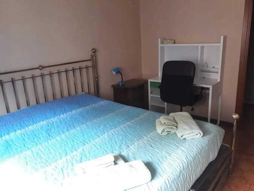 Chambre chez l'habitant avec jardin - Image 1
