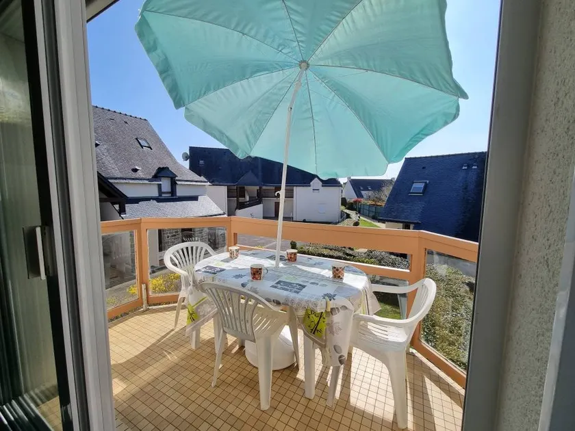 Family-oriented lovely holiday apartment with terrace | Beach nearby | Pet-friendly - Image 1