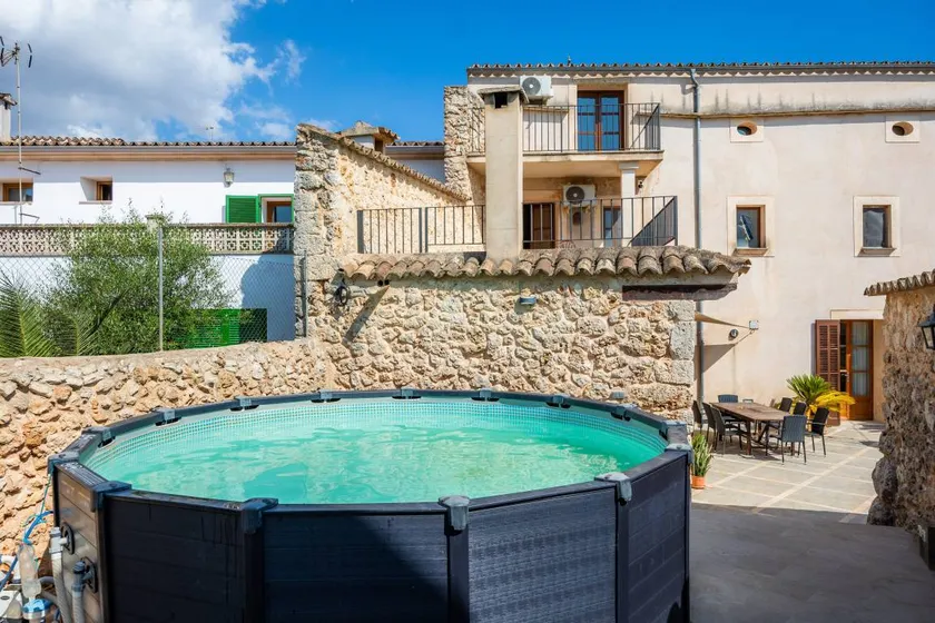 Ferienhaus mit privatem Pool, Garten und Grill | Bergblick - Image 1