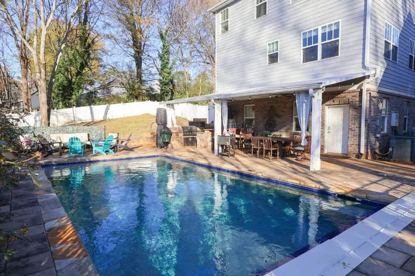 Delaware Luxe Retreat Heated Pool 5BR 5BA - Image 1