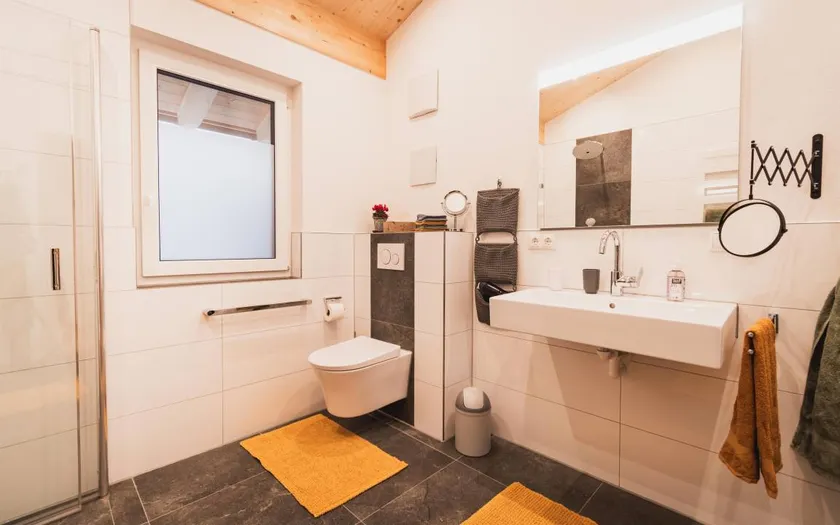 Apartment | Mountain view - Image 1