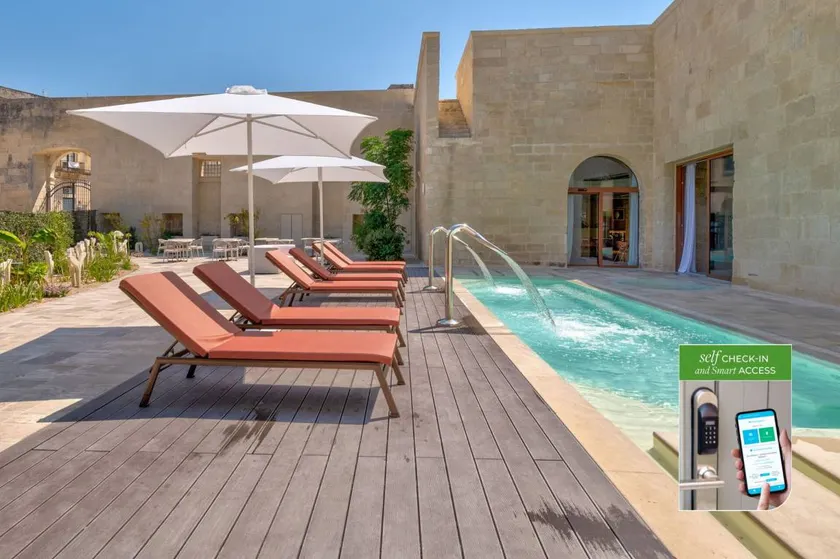 Bed & breakfast con piscina e idromassaggio - Image 1