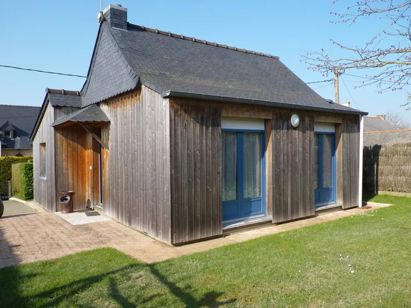 Family-friendly gite with barbecue, terrace & garden | Panoramic view | Pets allowed - Image 1