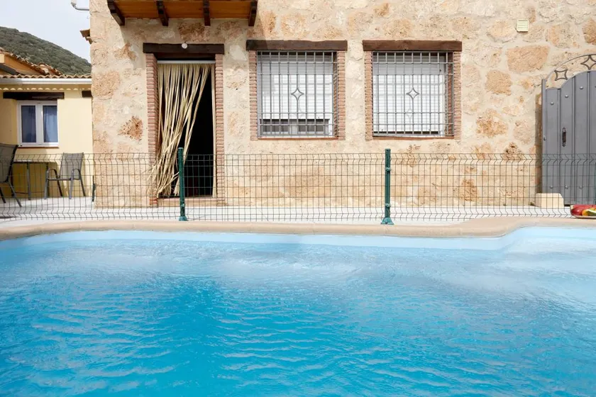Casa con griglia, giardino e terrazza | Vista sul giardino - Image 1