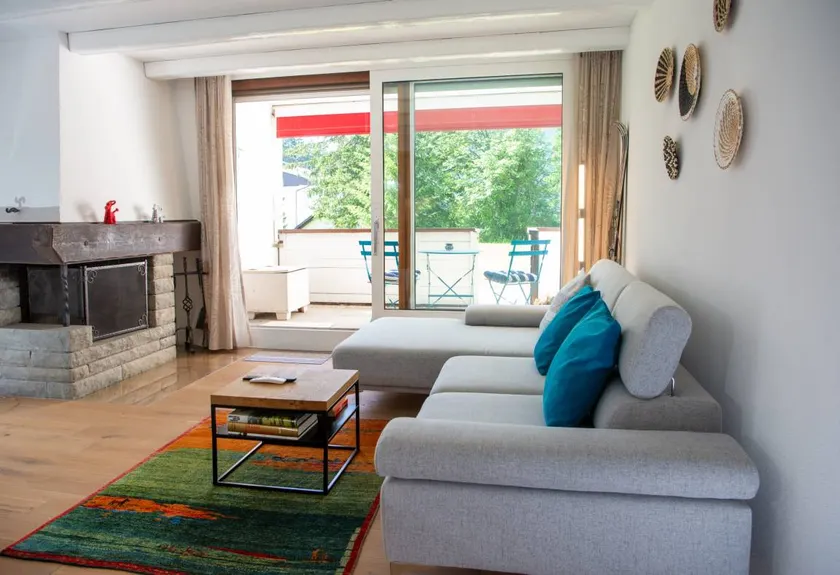 Wohnung mit Kamin, Pool & Sauna - Image 1