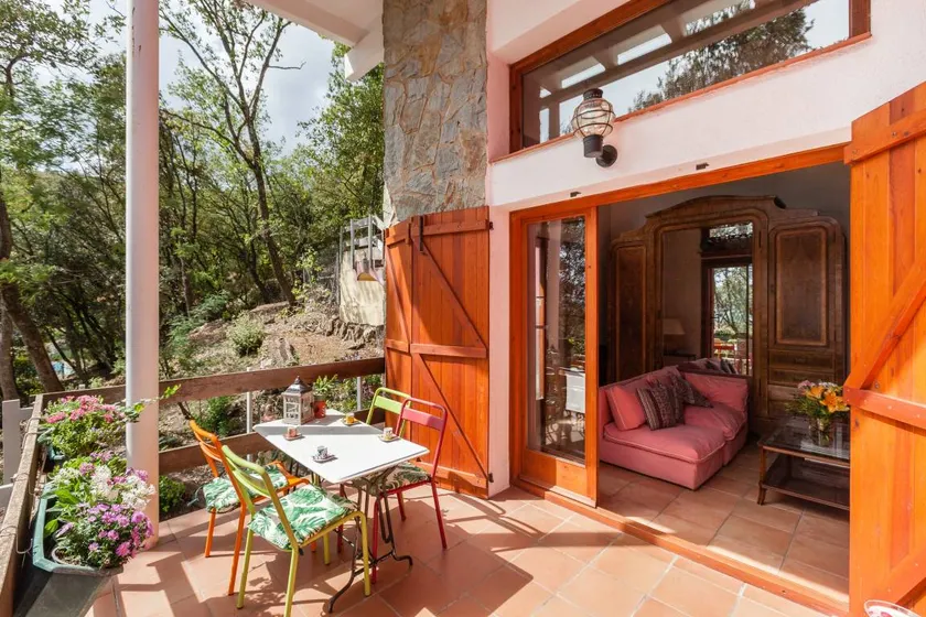 Holiday Home 'Casa en el Montseny' with Private Pool, Mountain Views and Garden - Image 1
