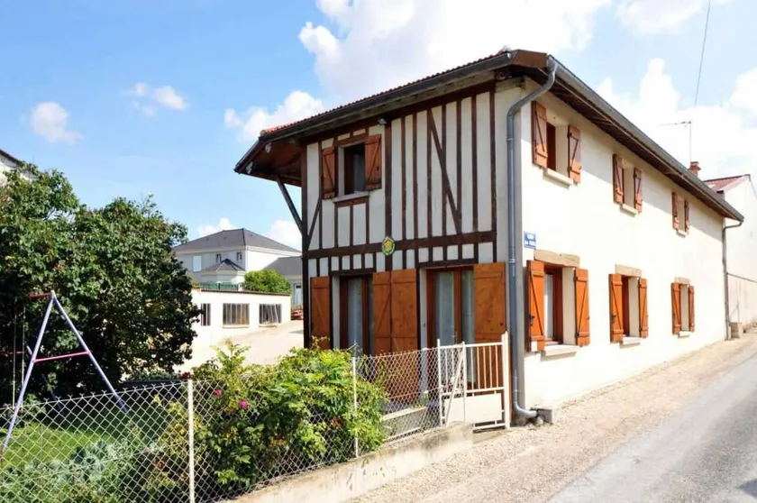 Gite with BBQ & garden - Image 1