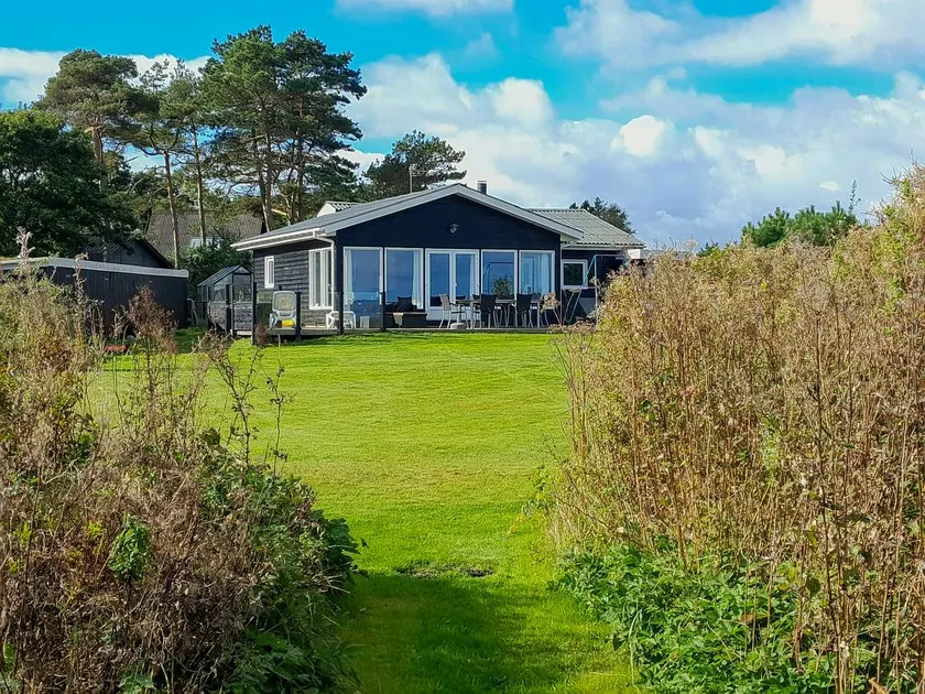 Beach house with sea view at Als Odde - Image 1