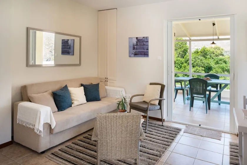 Holiday Home 'Stunning Views Kantouni Beach' with Mountain View, Wi-Fi and Air Conditioning - Image 1