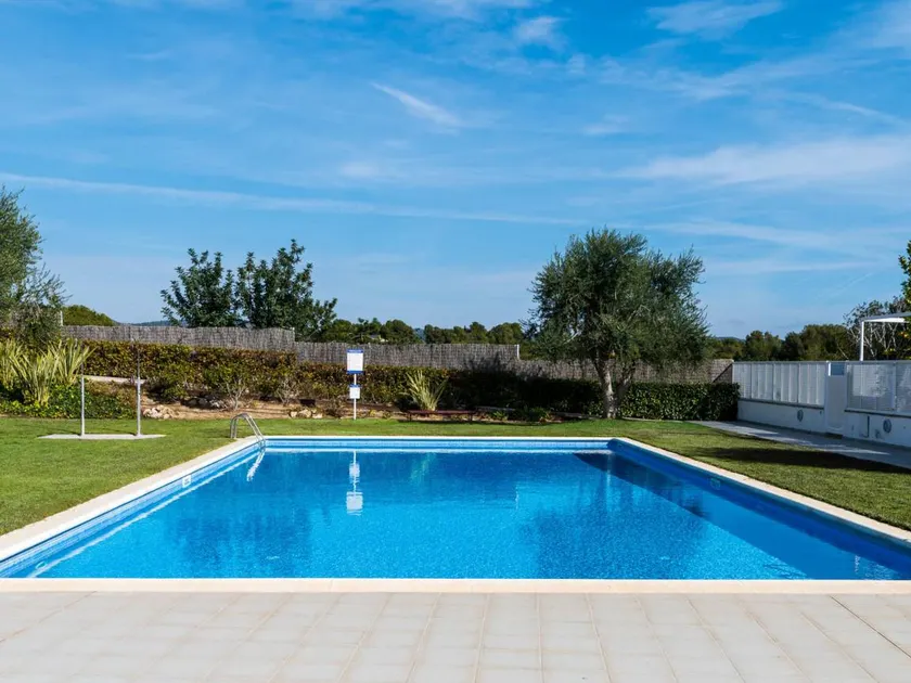Ferienhaus mit Grill, Pool und Garten - Image 1